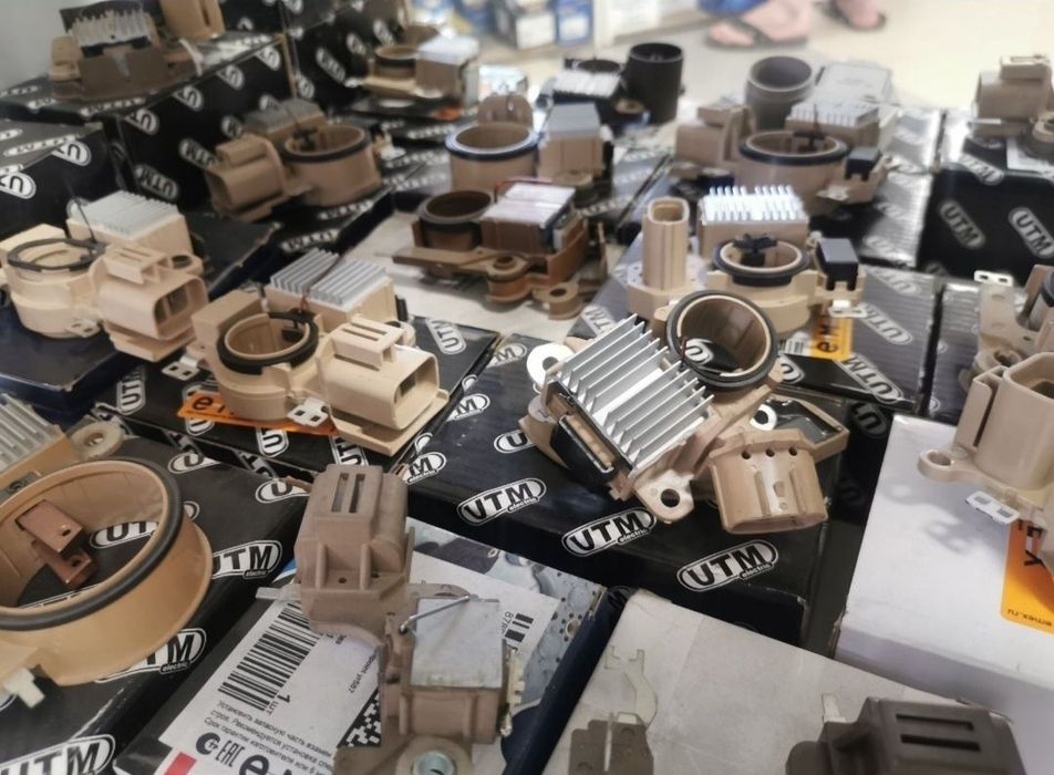 Запчасти на Генератор Стартер 12/24v