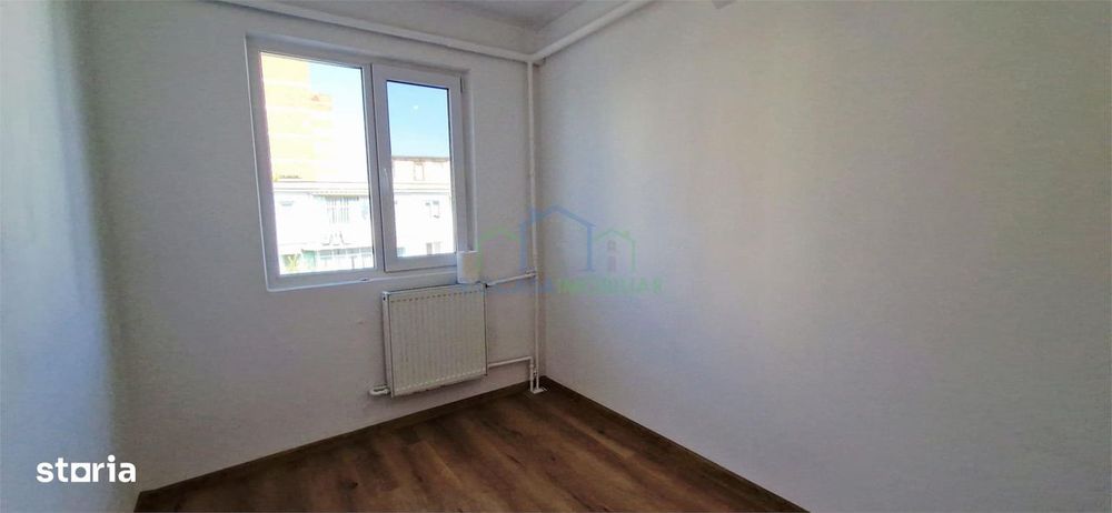 APARTAMENT 3 CAMERE Craiovita, zona Orizont