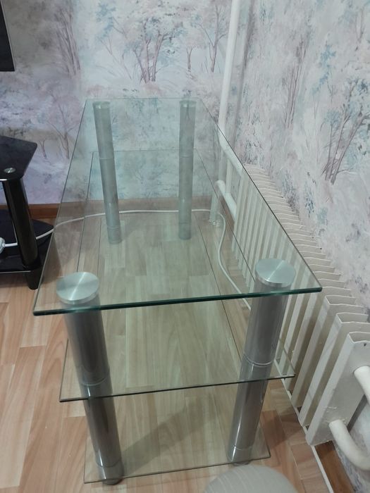 Подставка под телевизор