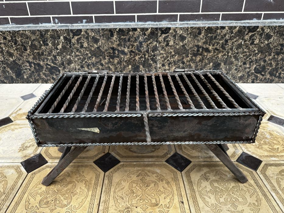 Мангал, для шашлыков и стейков