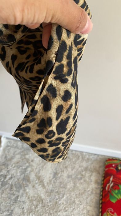 Продам рубашку  на размер 46-48