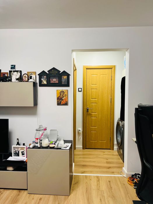 Inchiriez apartament 2 camere
