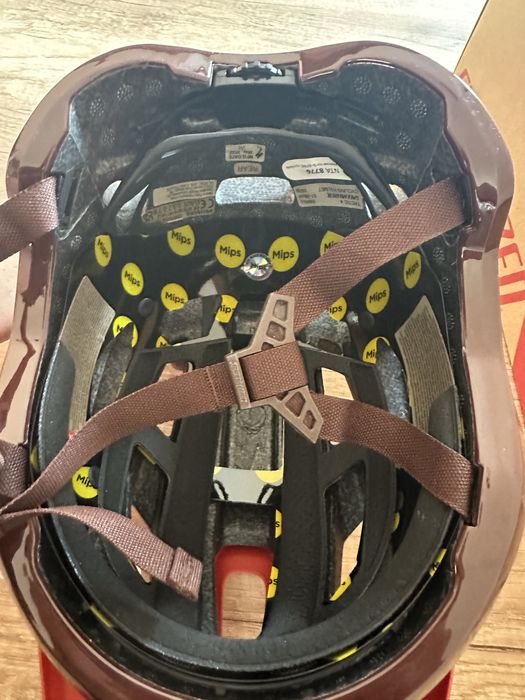 Specialized Tactic 4 MIPS MTB каска – размер S 51–56 см