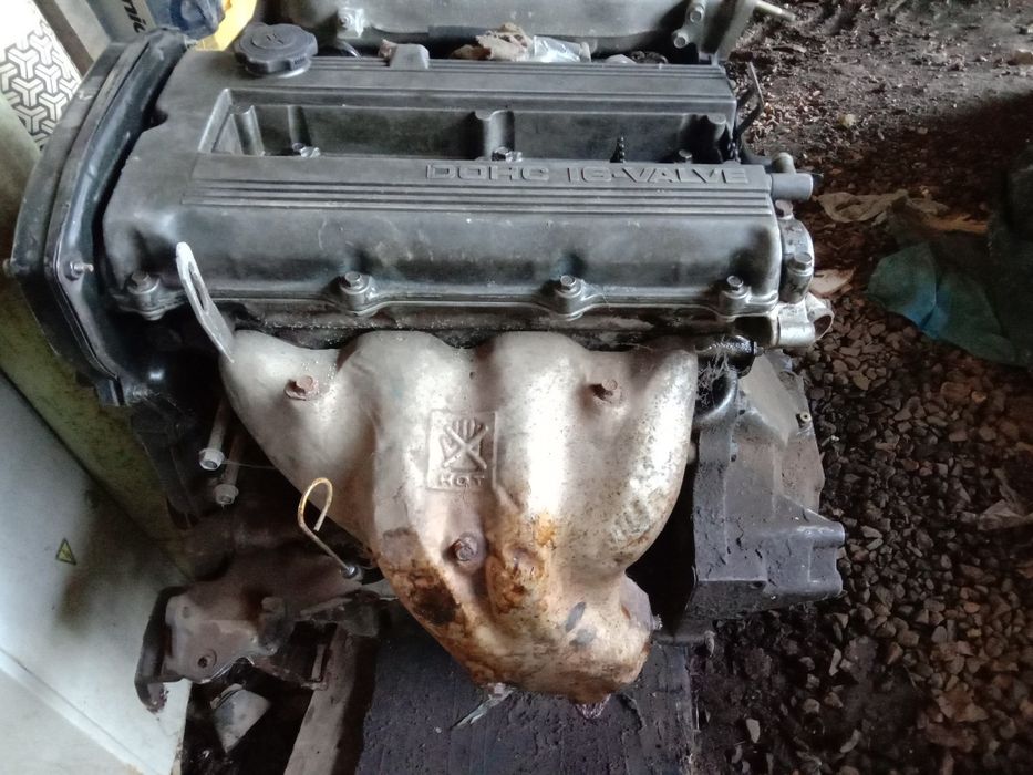 Двигатель на мазду переходку 16кл.DOHC