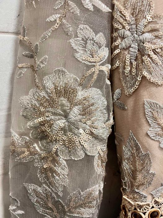 Уникално красива рокля True Decadence