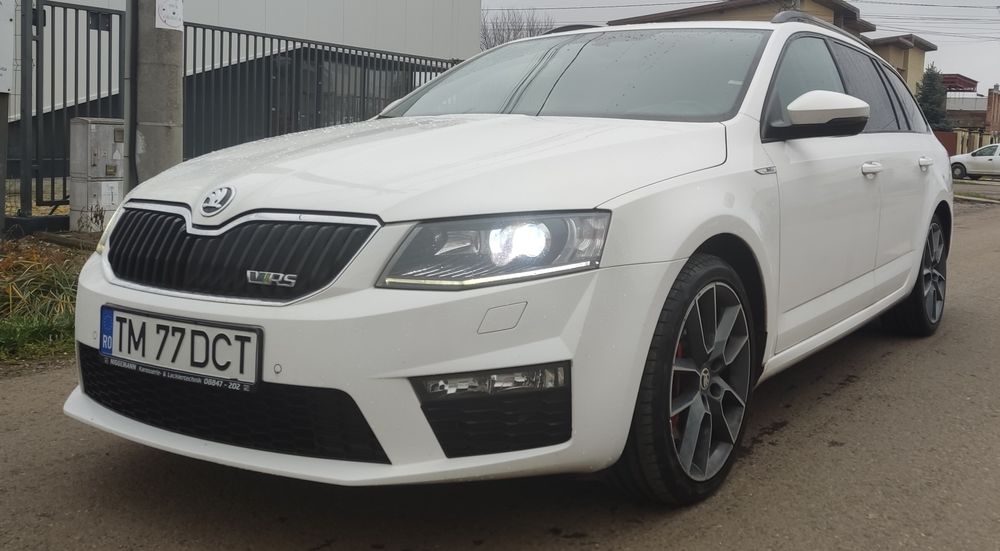 Vând Skoda Octavia RS