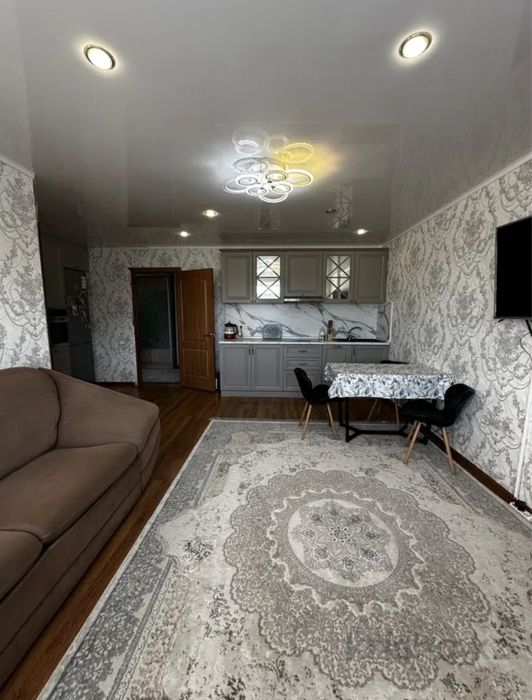 ПРОДАМ                         КВАРТИРУ