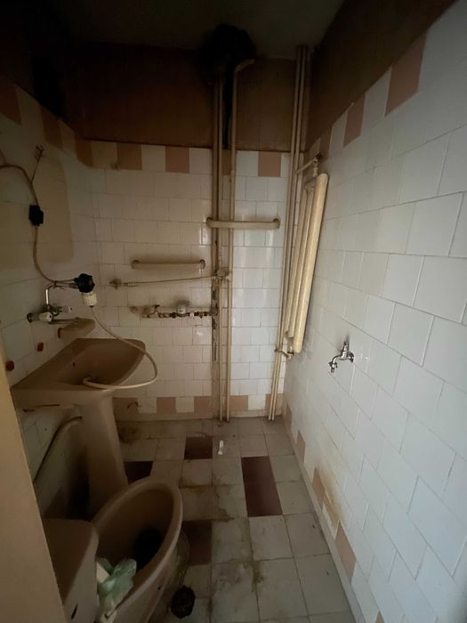 Продава се Едностаен апартамент в Казанлък - 45 кв.м за 1009 €/кв.м - Снимка #2