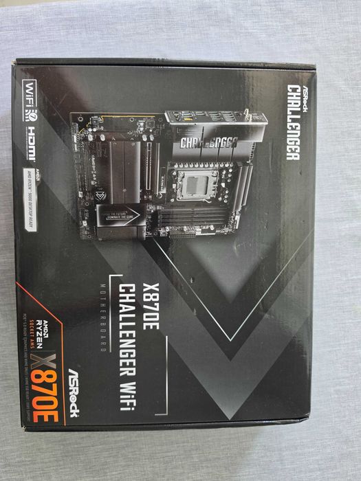 Placa de baza ASRock X870E Challenger WiFi alb ATX DDR5 256GB 5600MHz