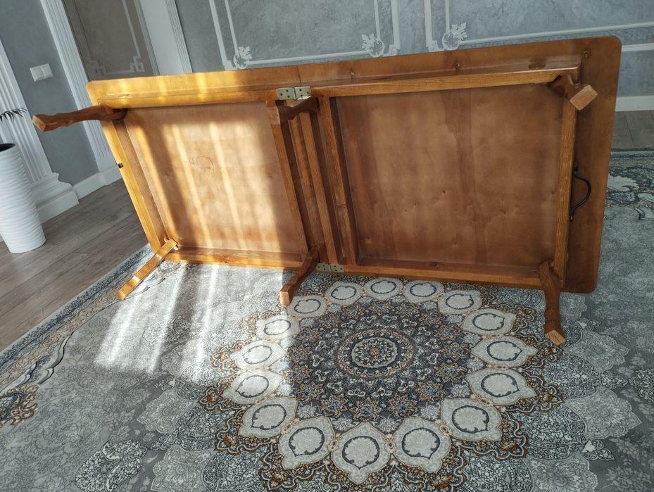 Стол раскладной низкий