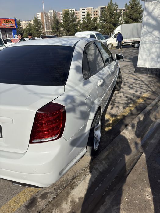 Gentra lacceti navarot mers qilingan holati idyal srochni sotiladi