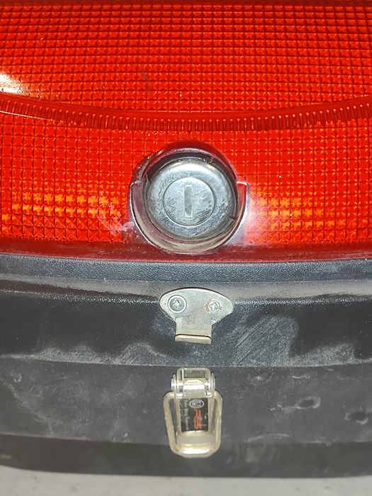 Багажник для мото