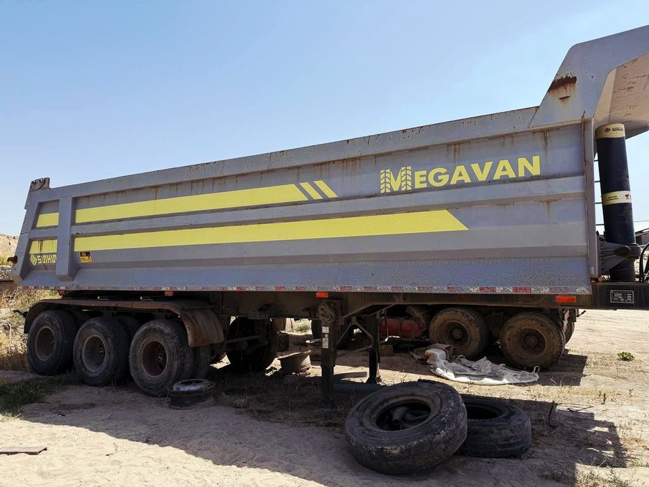 Megavan прицеп  50 тн