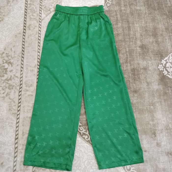 Штаны свободный фасон. Размер С-М.