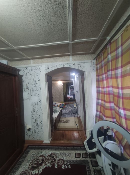 Самарканд Дарвоза махалласида 2 сотих 3хона участка сотилади