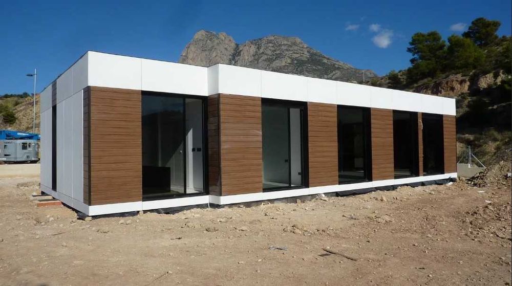 Ангары, склады, магазины, кафе, стоянки, парковки, мойки, боксы и др.