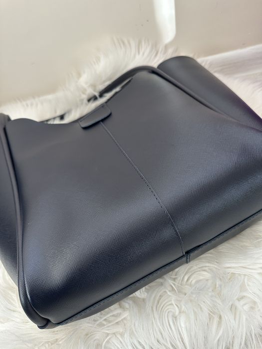 Синя дамска чанта