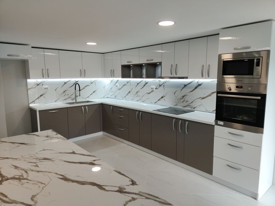 Мебели по поръчка.Изработка,доставка и монтаж.Кухни спални проект