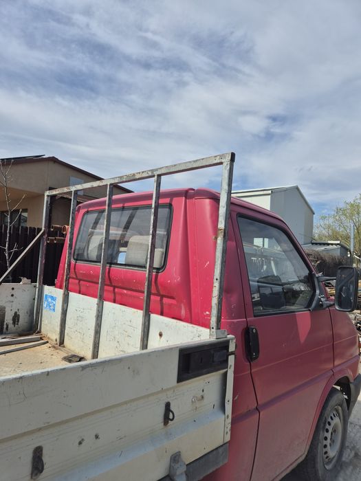 Autoutilitara Volkswagen T4