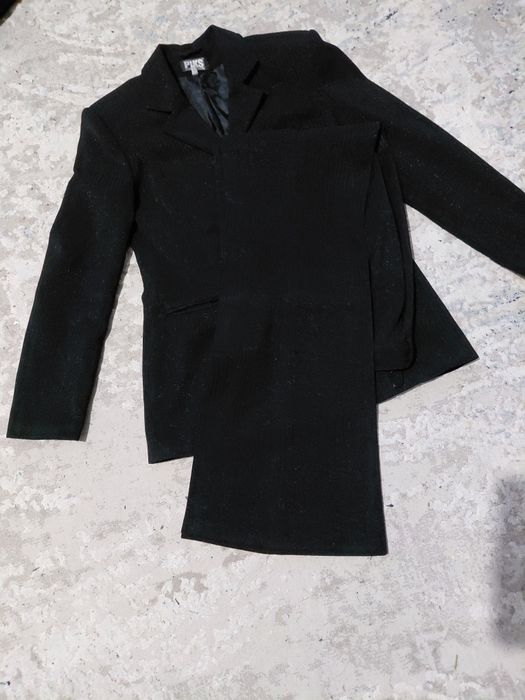 Дамски костюм...