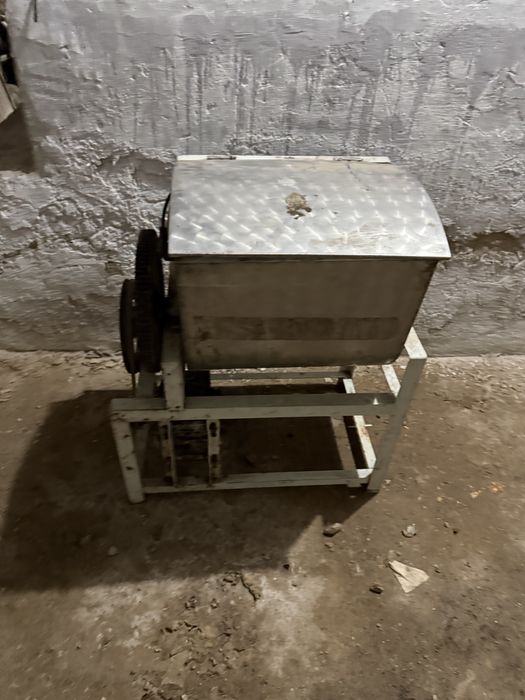 Стиральная машина и тестомес