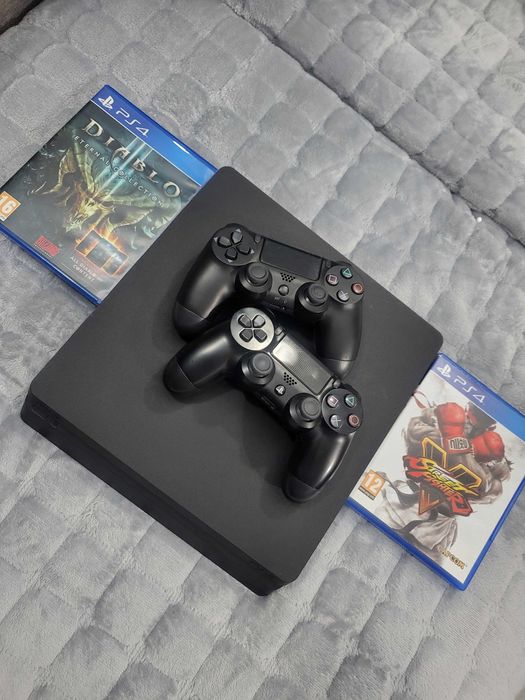 PlayStation 4 Slim