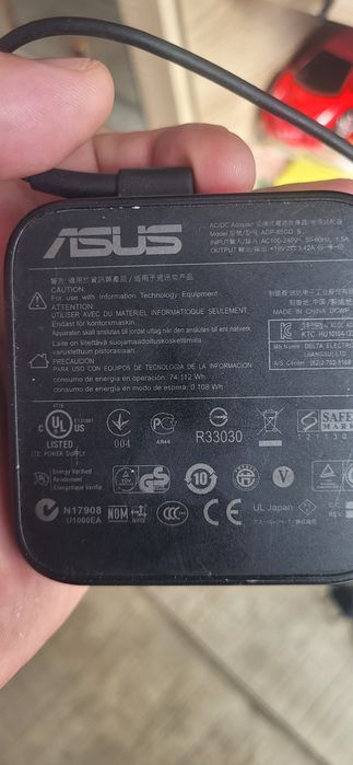 Alimentator Incărcător  leptop lenovo, dell, asus,hp,etc