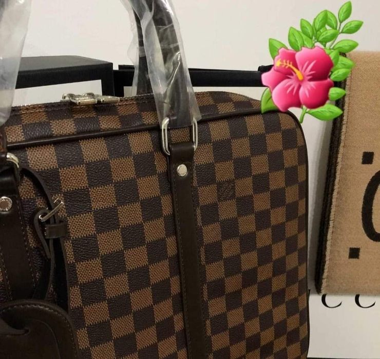 Geanta potrivită laptop, port documents, France, curea detasabila, sac