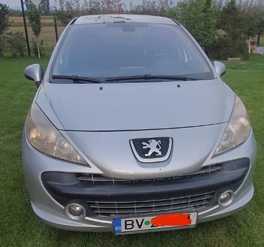 Peugeot 207, benzina