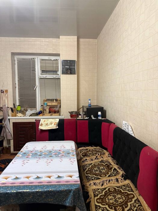 Квартира вторичка 4 комнатная Госпитальный Мирабад