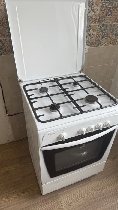 продам газ плиту в отличном состоянии