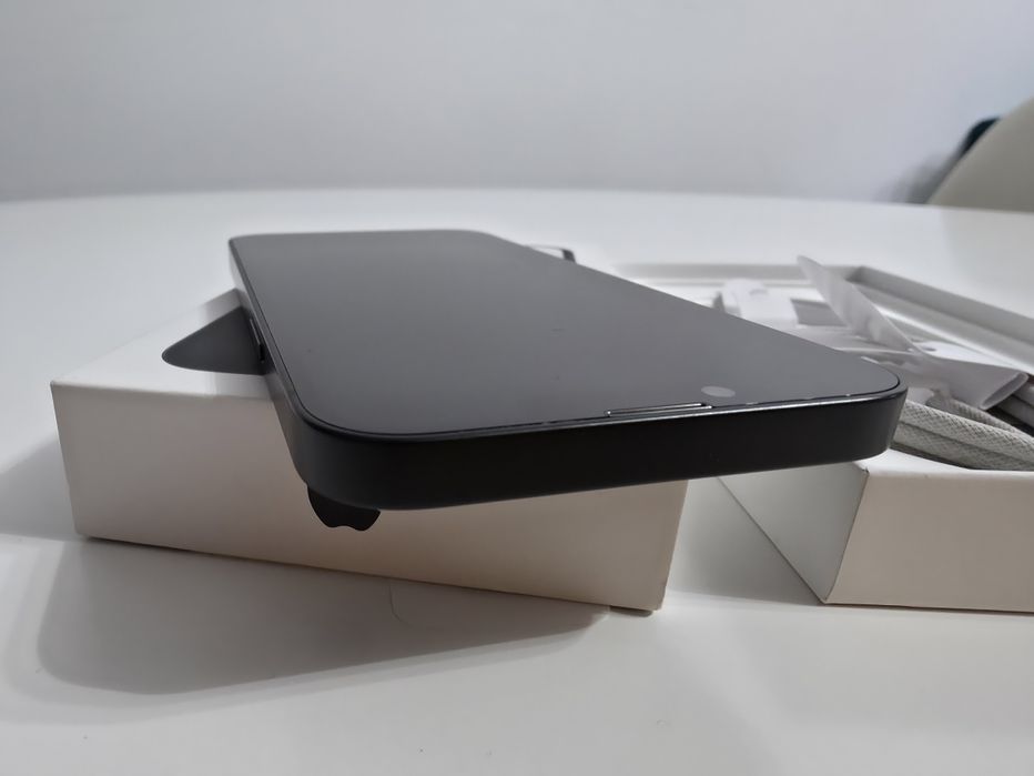 Ocazie! Iphone 16e 256 GB , BLACK , Cutie , Ca NOU!