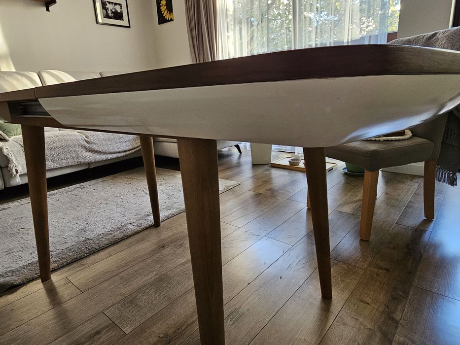 Трапезна маса - орех с крем