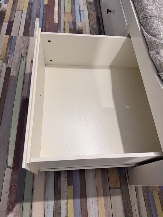 Pat HEMNES IKEA (3 sertare)