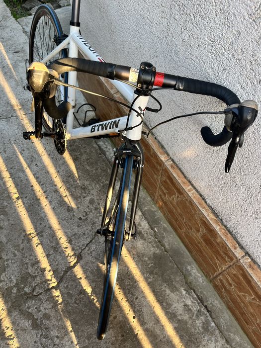 Bicicleta de sosea B’Twin