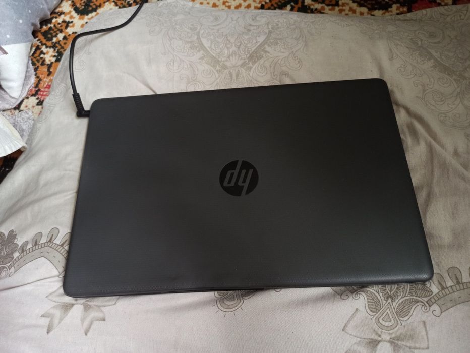 Hp Povilion Srochna sotiladi