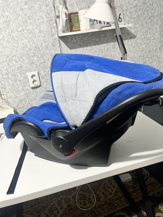 Детское авто кресло