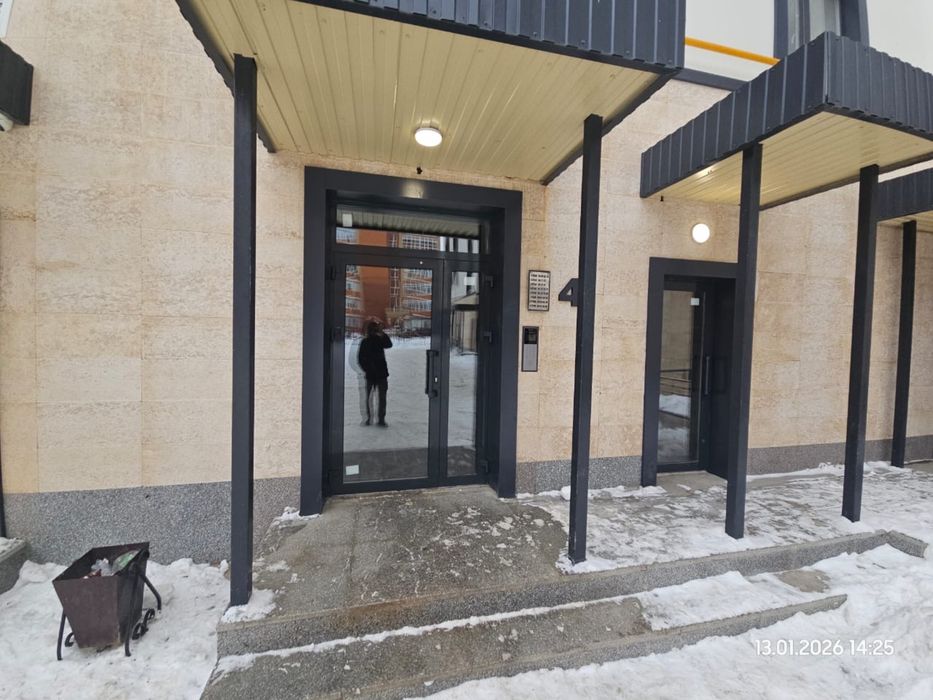 Продам новую квартиру в центре