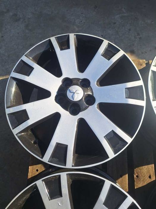 Jante Mitsubishi Outlander 7.0x18 et 38 5x114,3 Originale Bicolor