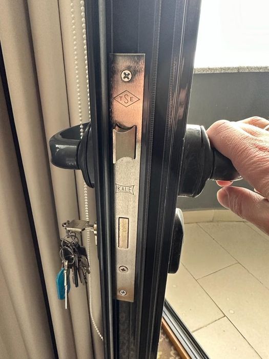 РЕМОНТ окон алюминиевых ! Качественно