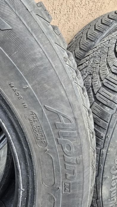 Зимни гуми 185/60 R15 2бр. MICHELIN -Alpin и 2бр.Continental 185/60R15