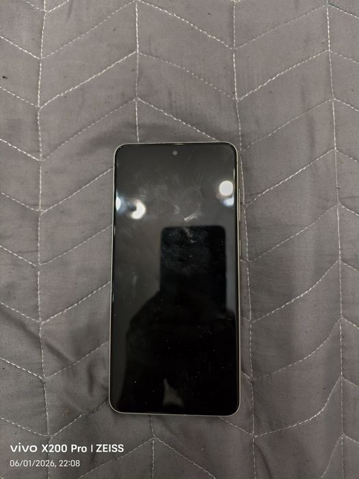 Samsung s21fe 8/256