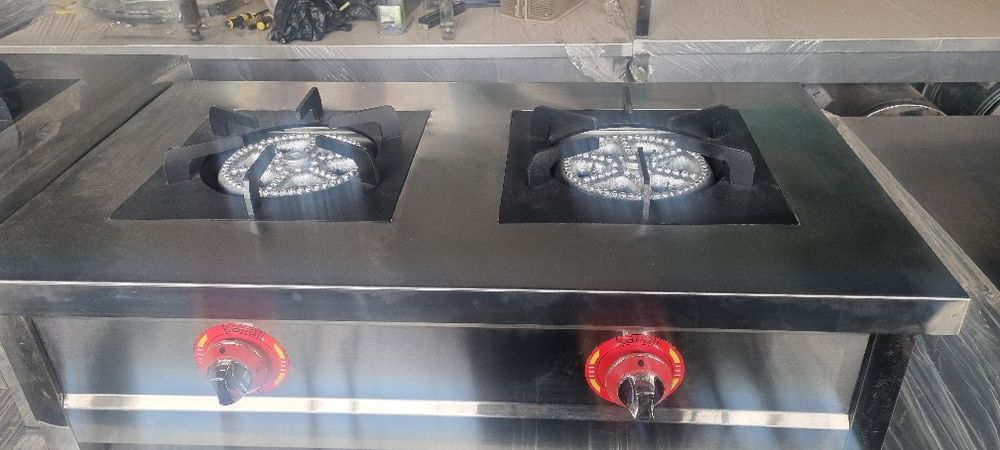 Gaz plita 2 kanforkali  argenallari faqat bizda 1 qul xoxlagan turidan
