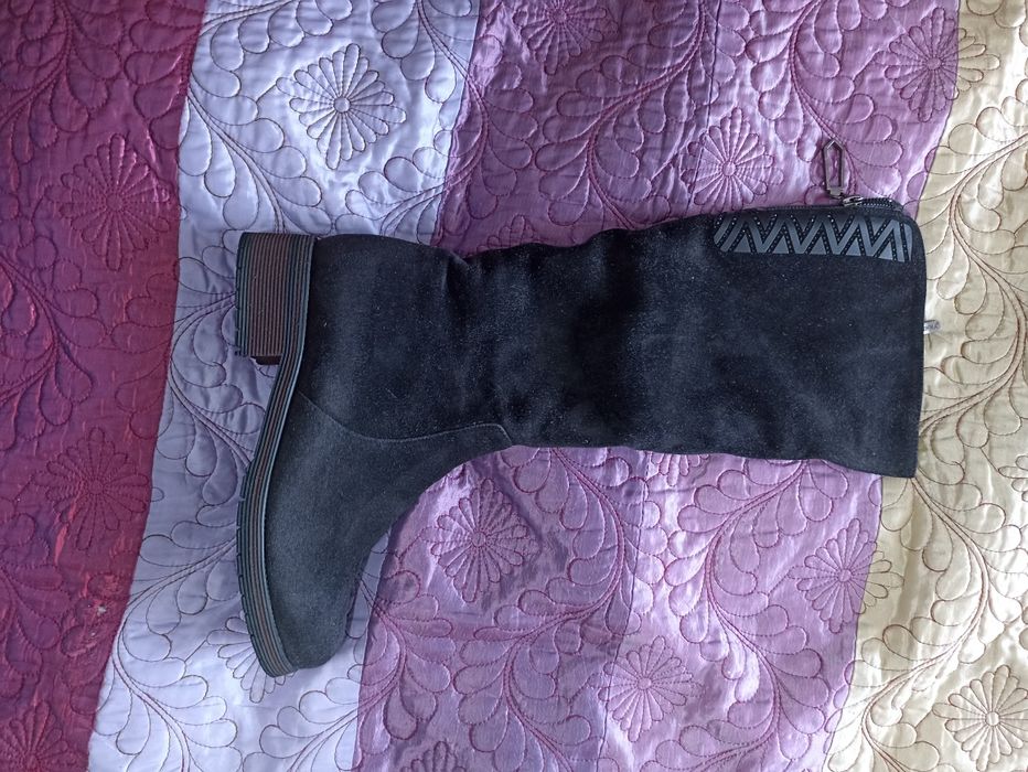 Продам сапоги женские