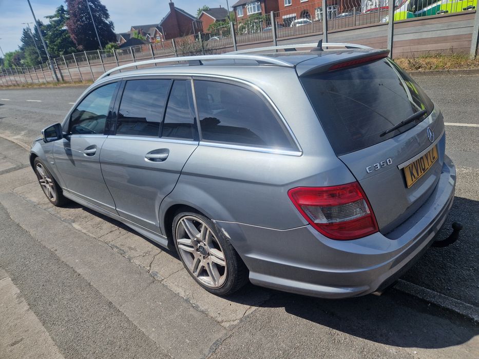 Vand sau dezmembrez c class w204 combi