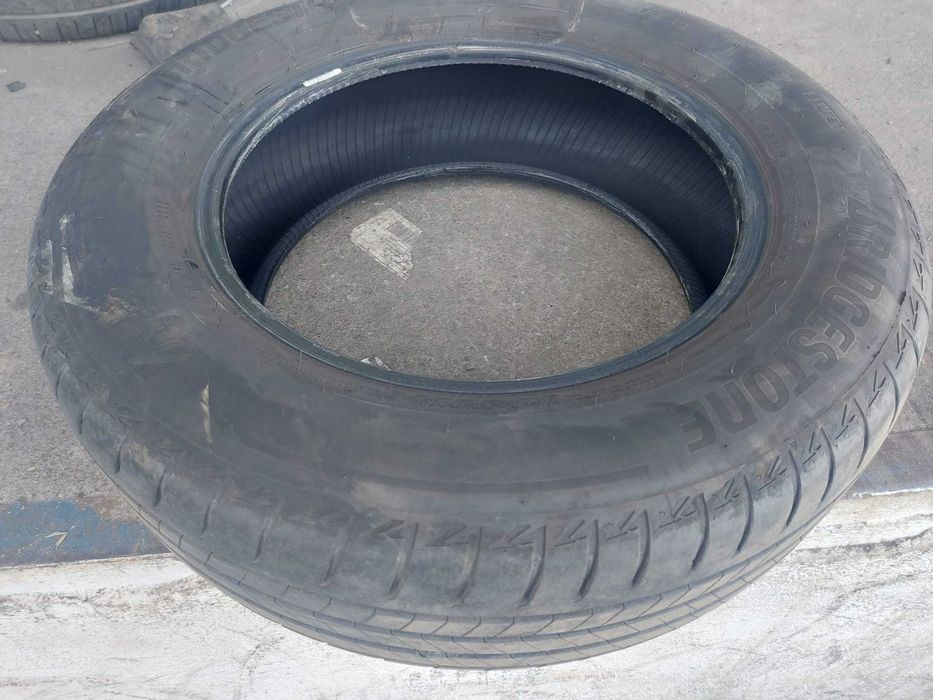 Anvelope auto 225/65R17, Bridgestone Turanza, de prima echipare.
