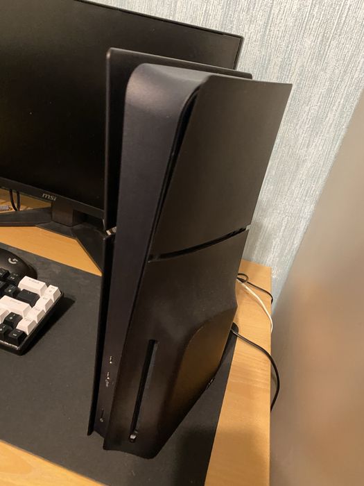 PS5 Slim Black Matte 1TB