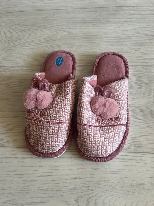 Продаются Женские обуви