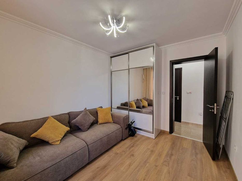 Продава се Тристаен апартамент в Свети Влас - 94 кв.м за 1756 €/кв.м - Снимка #4