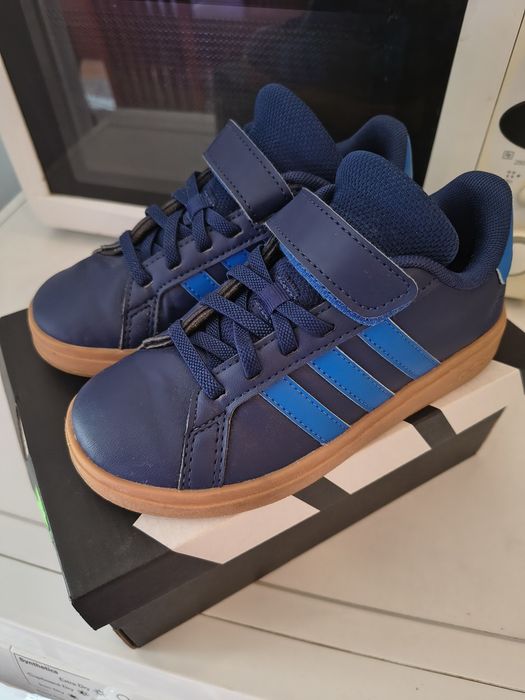 Маратонки Адидас 30 номер